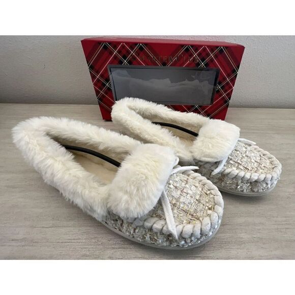 Charter Club Dorenda Women Sz 11M Moccasin Slippers White Boucle Fur Shoes NWB - Picture 3 of 9